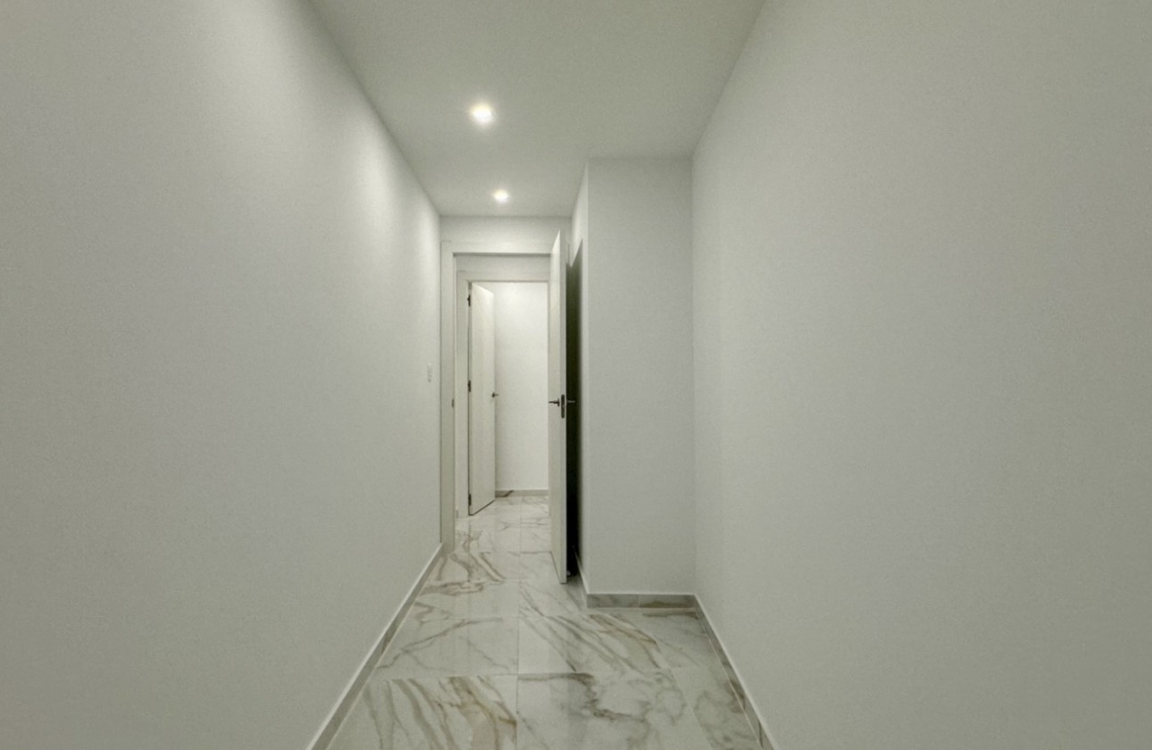 Resale - Apartment / flat - Torrevieja - Costa Blanca