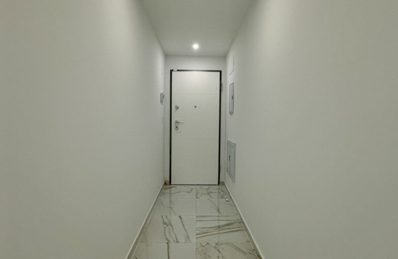 Resale - Apartment / flat - Torrevieja - Costa Blanca