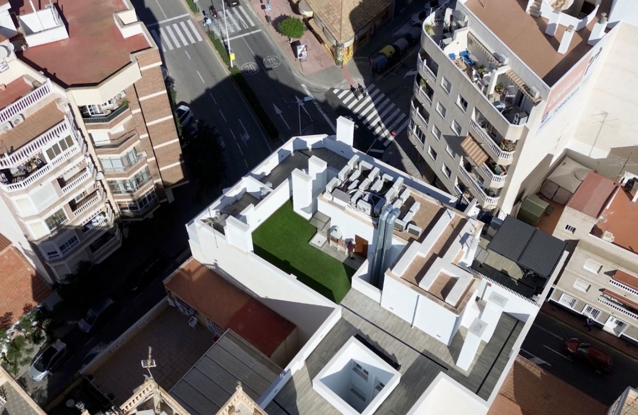 Resale - Apartment / flat - Torrevieja - Costa Blanca