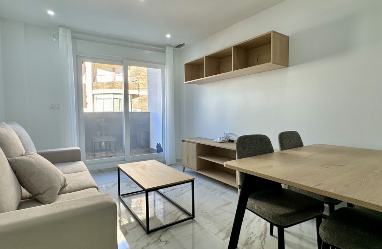 Resale - Apartment / flat - Torrevieja - Costa Blanca