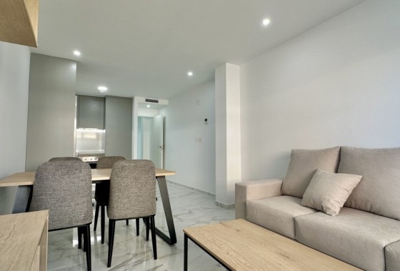 Resale - Apartment / flat - Torrevieja - Costa Blanca