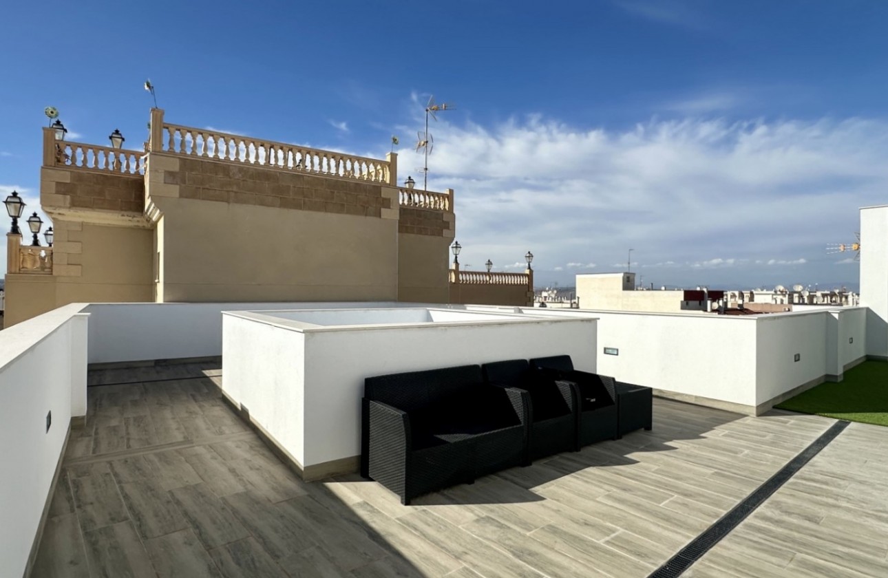 Resale - Apartment / flat - Torrevieja - Costa Blanca