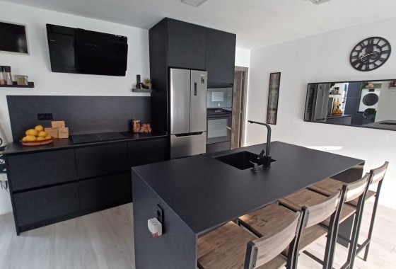Resale - Apartment / flat - Torre de la Horadada - Costa Blanca