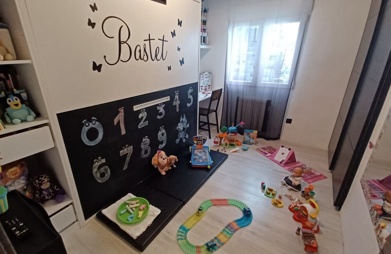 Resale - Apartment / flat - Torre de la Horadada - Costa Blanca
