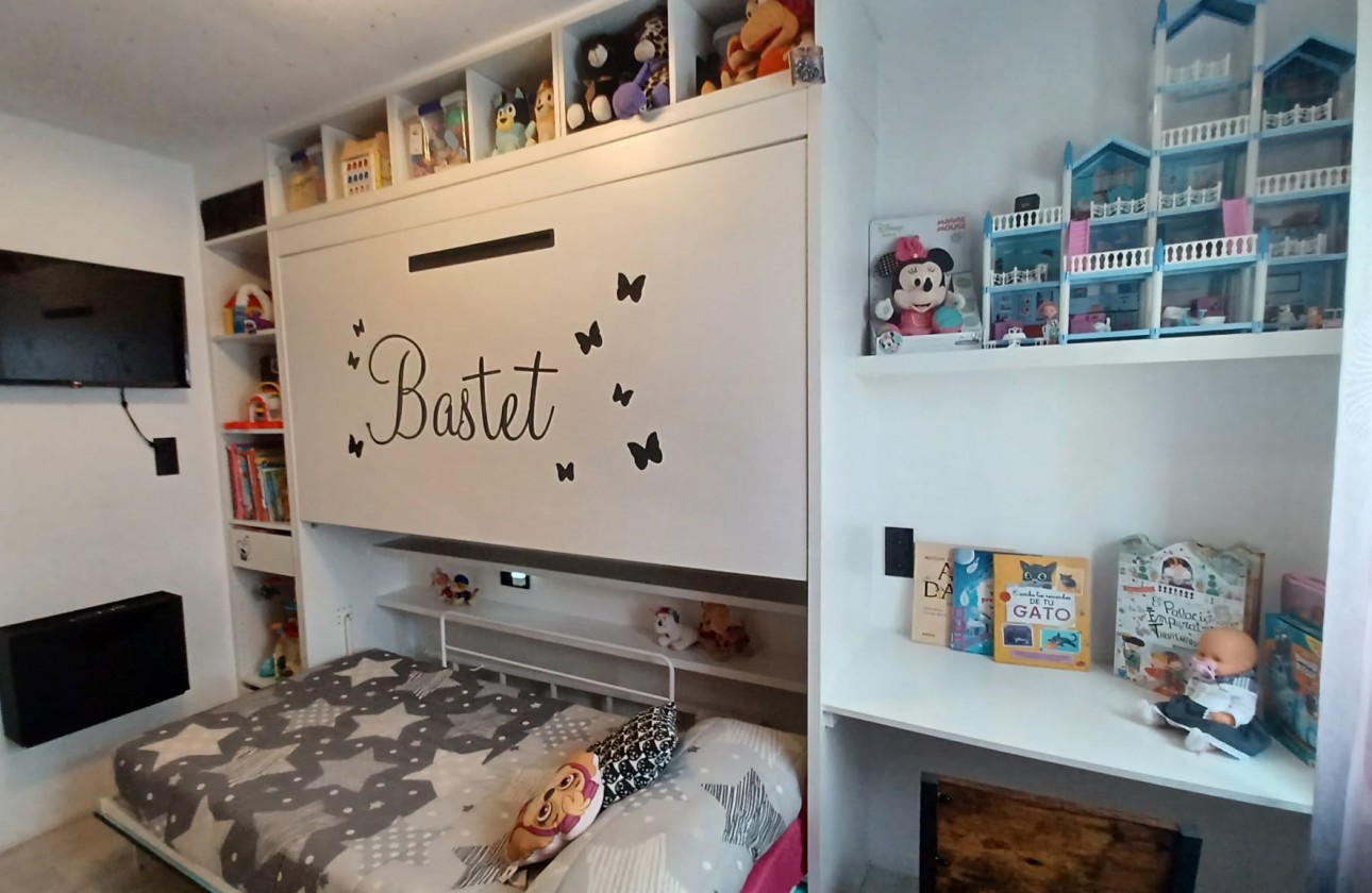 Resale - Apartment / flat - Torre de la Horadada - Costa Blanca