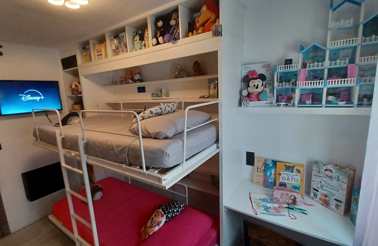 Resale - Apartment / flat - Torre de la Horadada - Costa Blanca