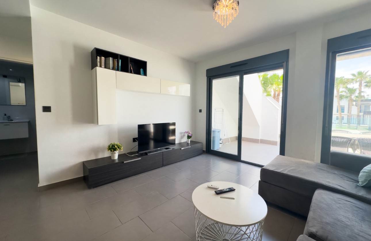 Resale - Bungalow - La Zenia - Costa Blanca