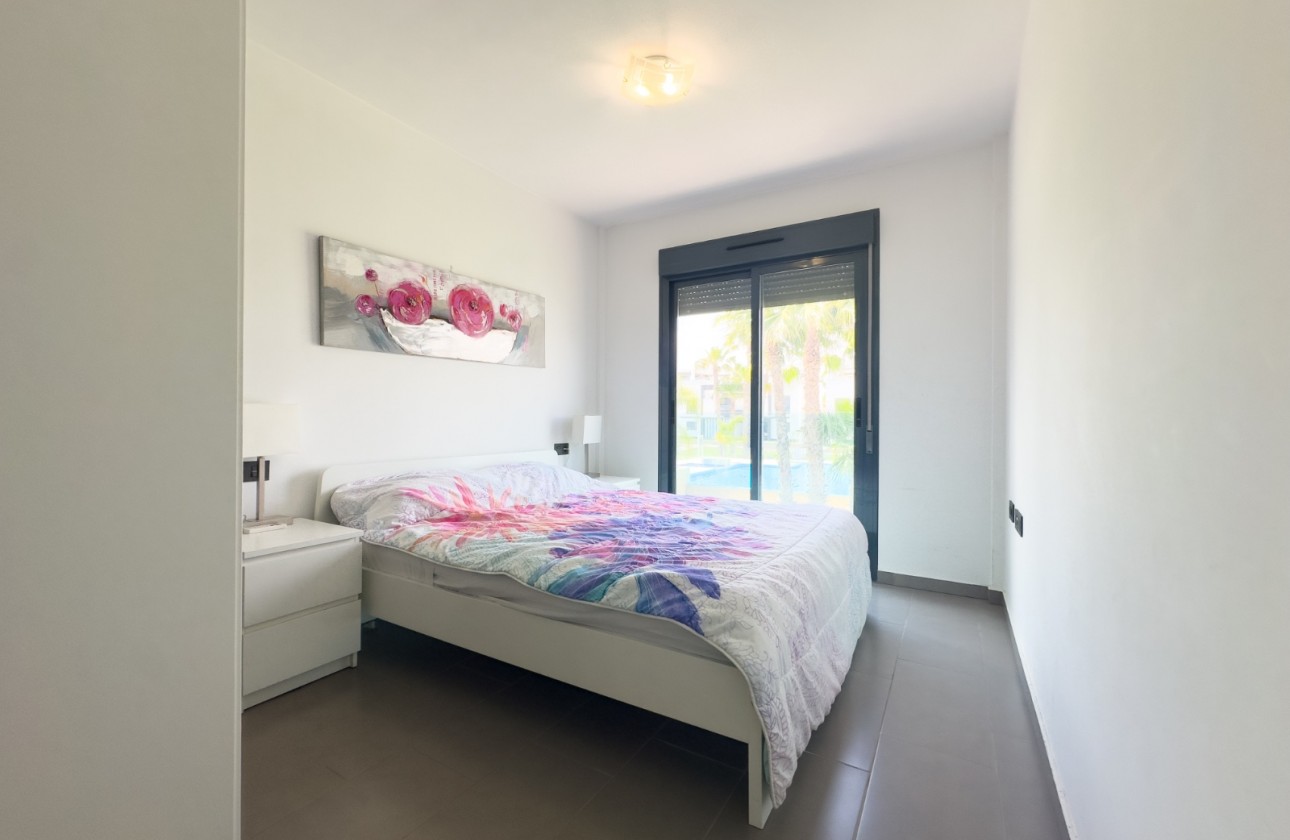 Resale - Bungalow - La Zenia - Costa Blanca