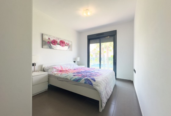Resale - Bungalow - La Zenia - Costa Blanca