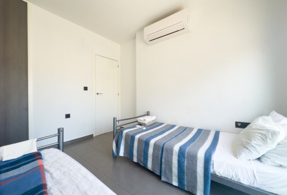 Resale - Bungalow - La Zenia - Costa Blanca