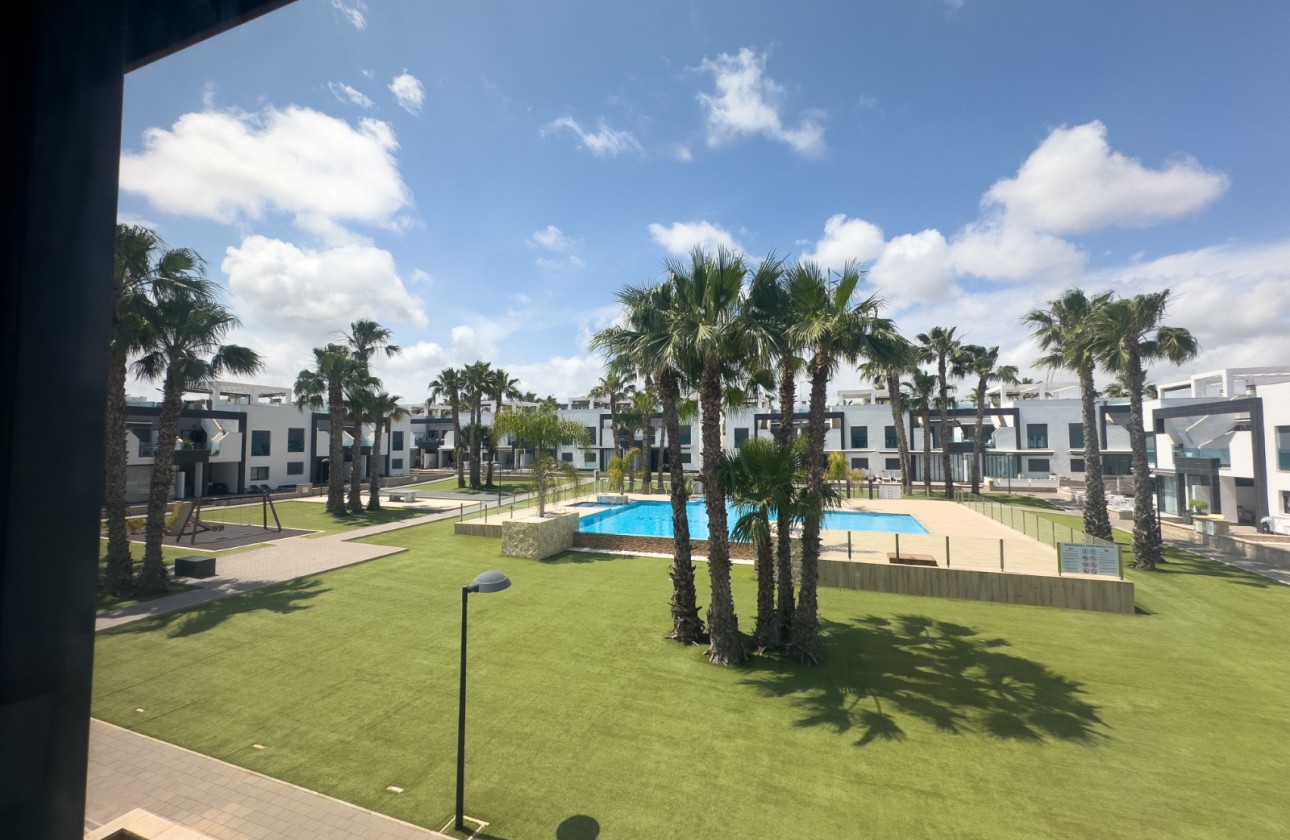Resale - Bungalow - La Zenia - Costa Blanca