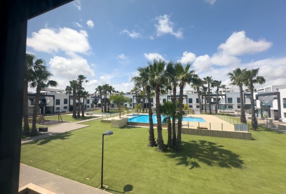 Resale - Bungalow - La Zenia - Costa Blanca