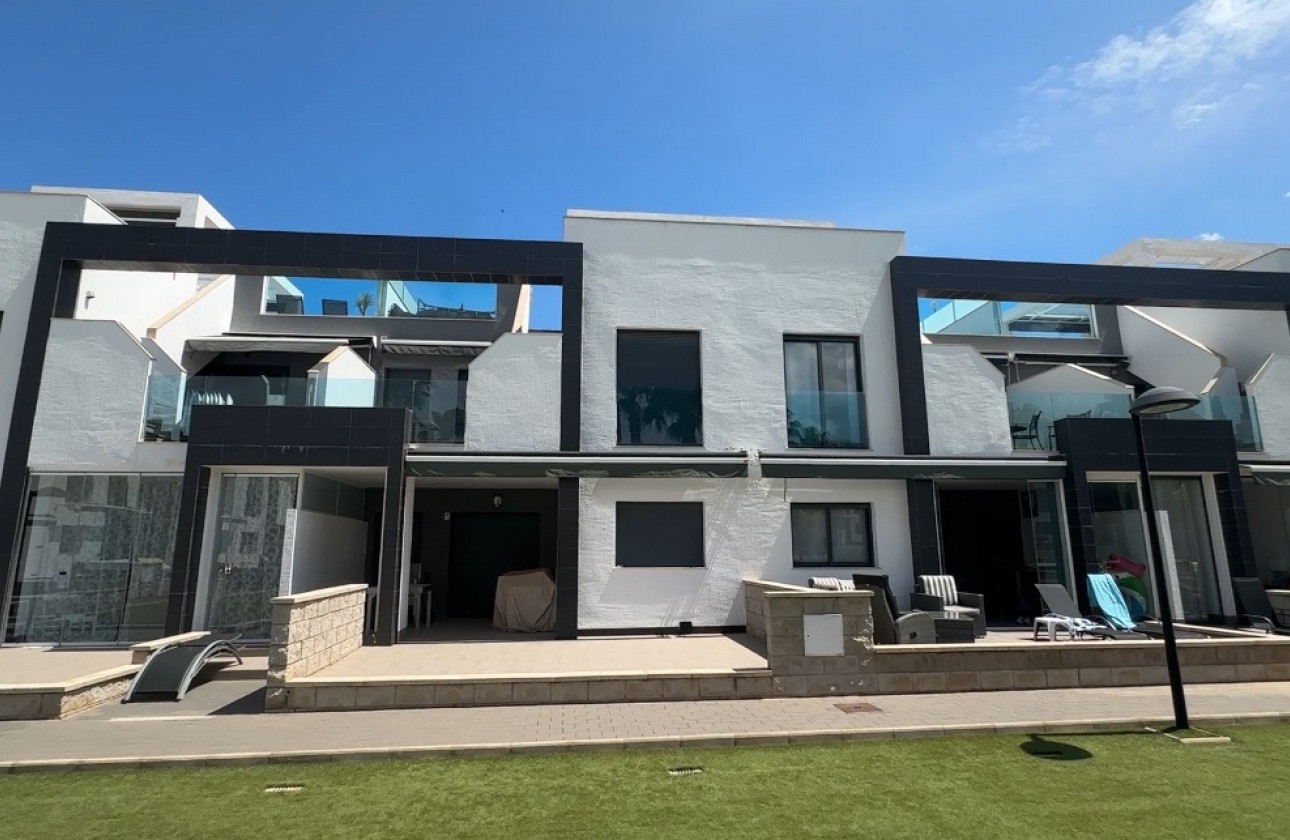 Resale - Bungalow - La Zenia - Costa Blanca