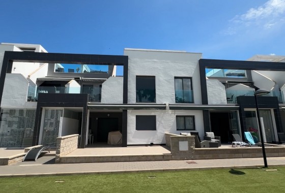 Resale - Bungalow - La Zenia - Costa Blanca