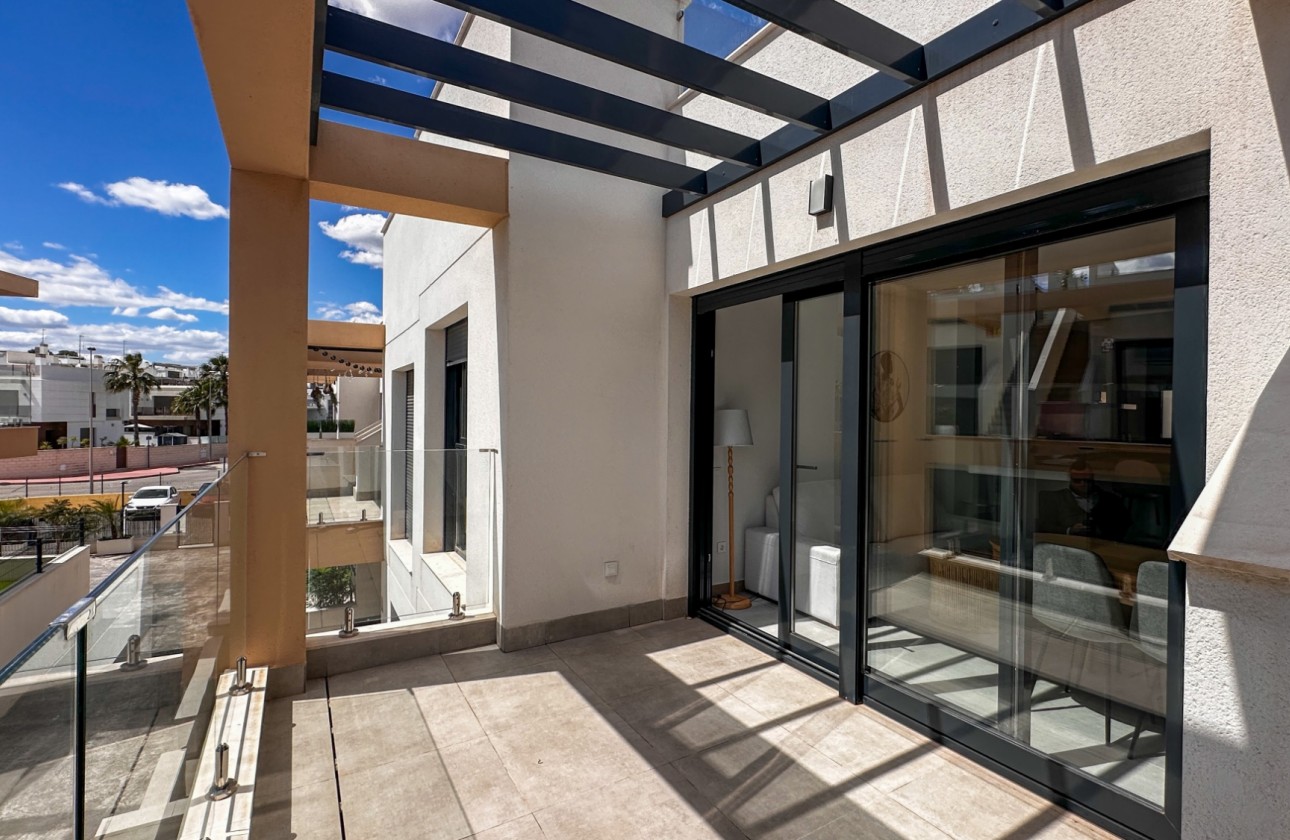 Resale - Bungalow - Orihuela Costa - Costa Blanca