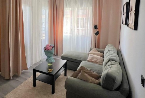 Resale - Apartment / flat - Torrevieja - Curva del Palangre