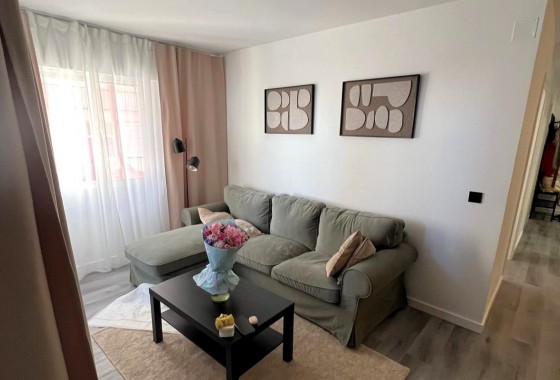 Resale - Apartment / flat - Torrevieja - Curva del Palangre
