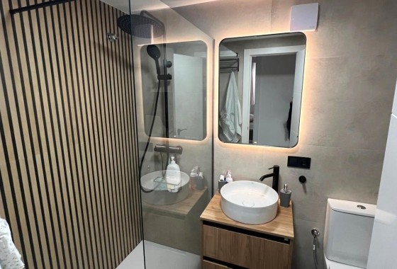 Resale - Apartment / flat - Torrevieja - Curva del Palangre