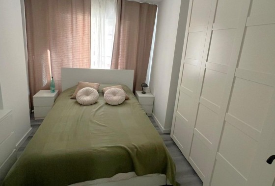 Resale - Apartment / flat - Torrevieja - Curva del Palangre