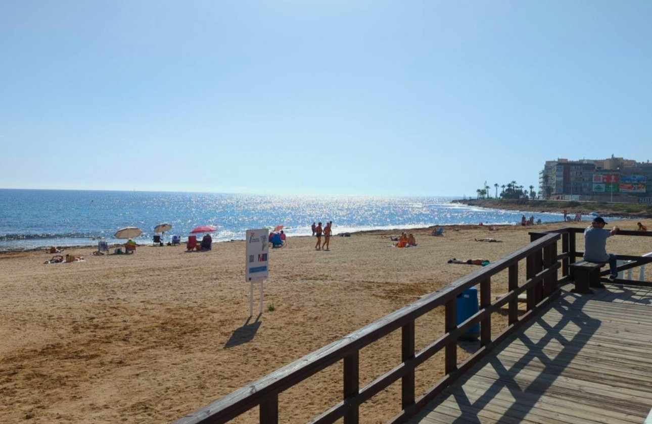 Resale - Apartment / flat - Torrevieja - Curva del Palangre