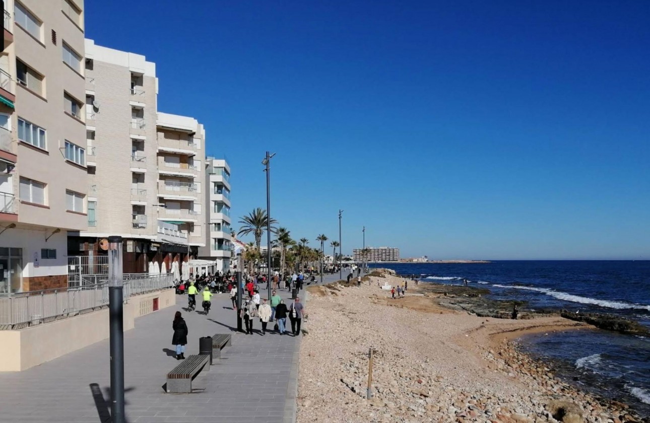 Resale - Apartment / flat - Torrevieja - Curva del Palangre