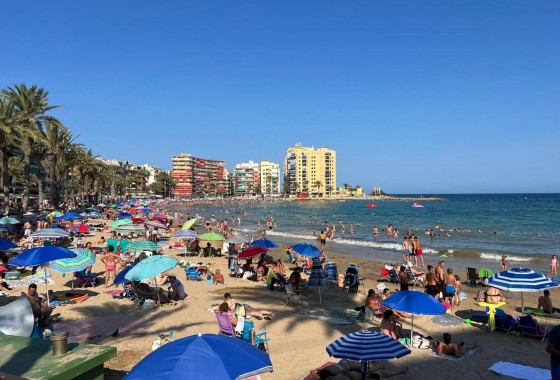 Resale - Apartment / flat - Torrevieja - Curva del Palangre