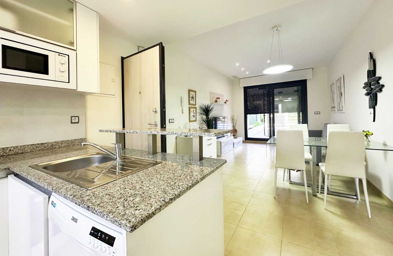 Resale - Apartment / flat - Santa Pola - Costa Blanca