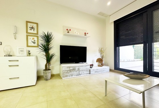Resale - Apartment / flat - Santa Pola - Costa Blanca