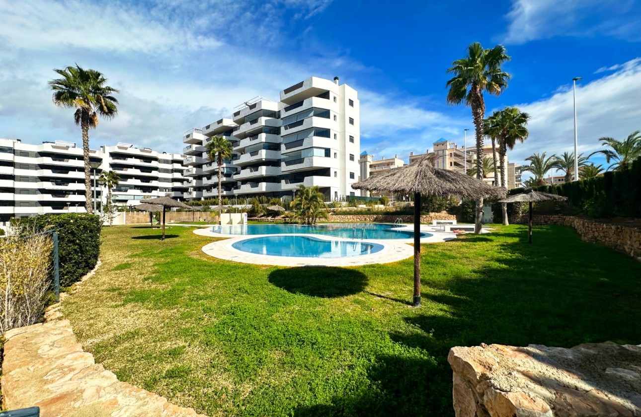 Resale - Apartment / flat - Santa Pola - Costa Blanca