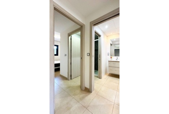 Resale - Apartment / flat - Santa Pola - Costa Blanca