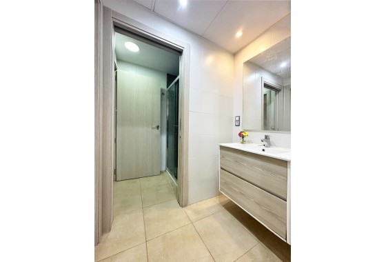 Resale - Apartment / flat - Santa Pola - Costa Blanca