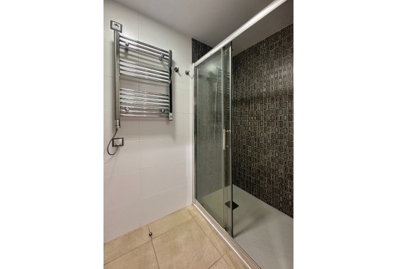 Resale - Apartment / flat - Santa Pola - Costa Blanca