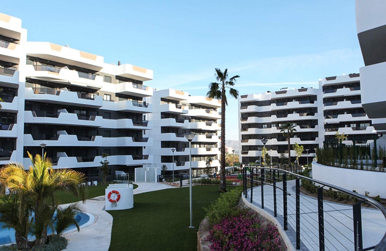 Resale - Apartment / flat - Santa Pola - Costa Blanca