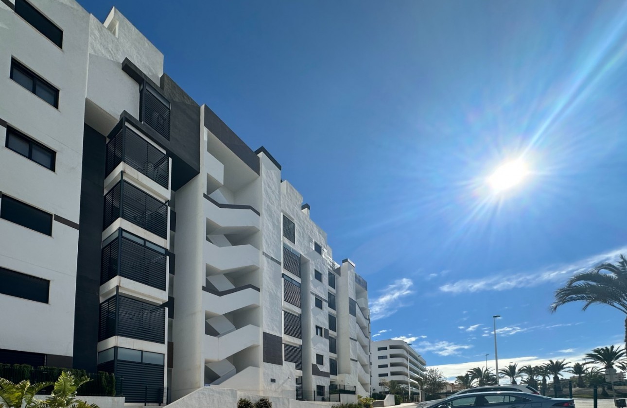Resale - Apartment / flat - Santa Pola - Costa Blanca