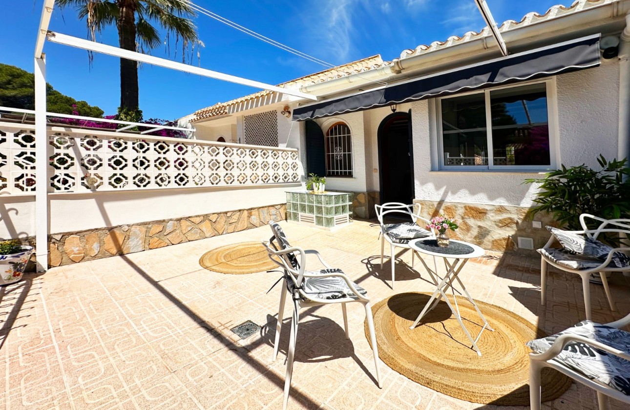 Revente - Villa - Orihuela Costa - Costa Blanca