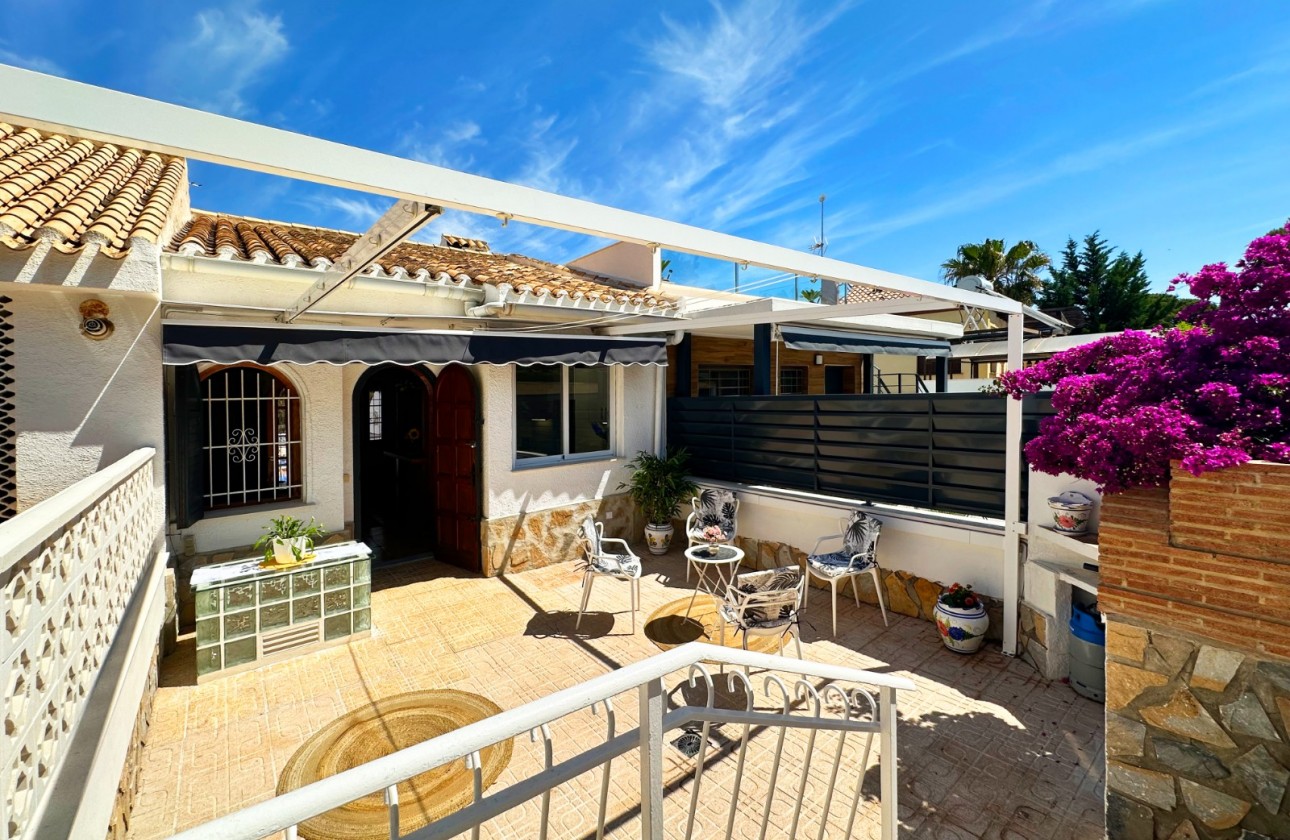 Revente - Villa - Orihuela Costa - Costa Blanca