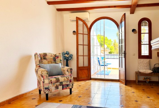 Revente - Villa - Orihuela Costa - Costa Blanca