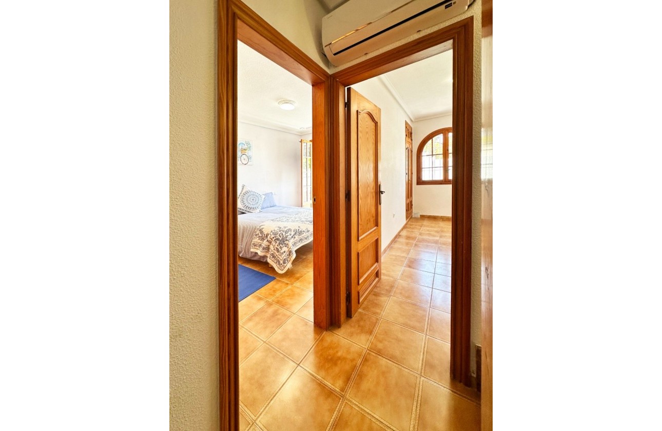 Revente - Villa - Orihuela Costa - Costa Blanca