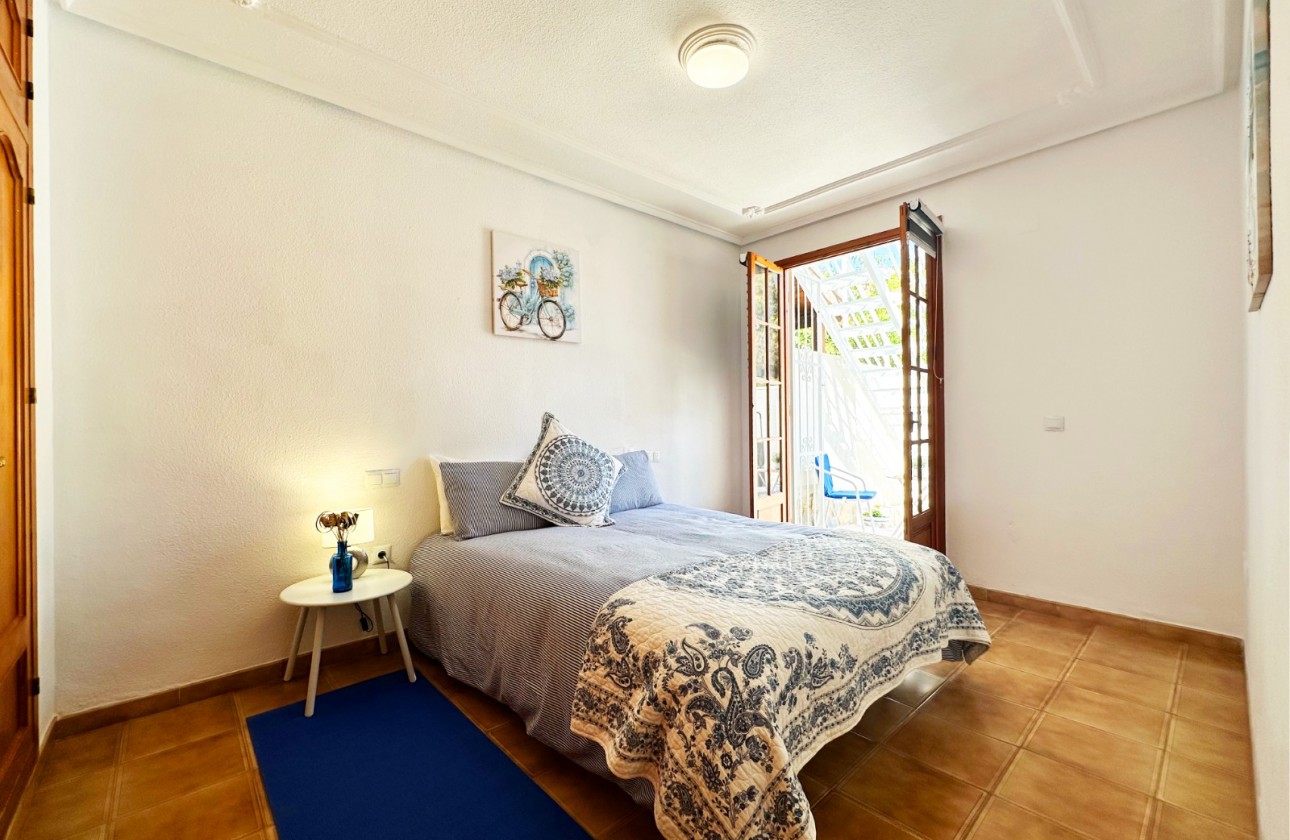 Revente - Villa - Orihuela Costa - Costa Blanca