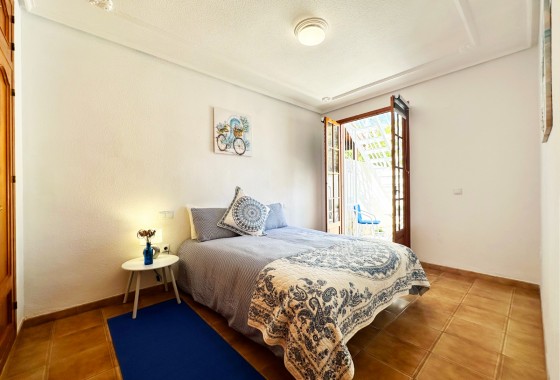 Revente - Villa - Orihuela Costa - Costa Blanca