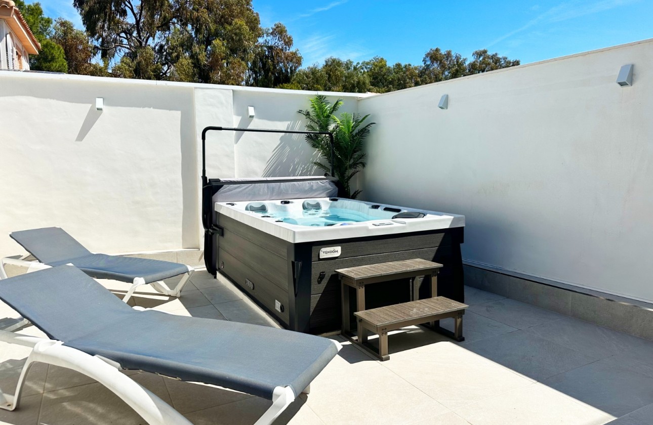 Revente - Villa - Orihuela Costa - Costa Blanca