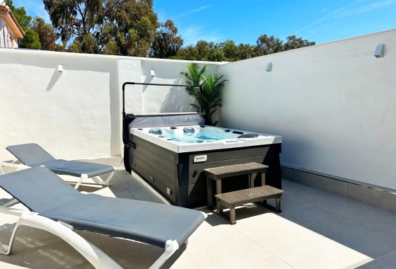 Revente - Villa - Orihuela Costa - Costa Blanca
