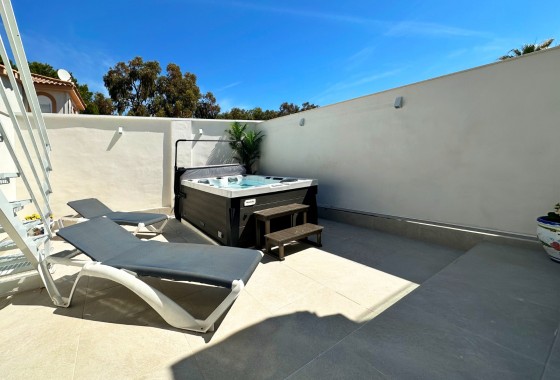 Revente - Villa - Orihuela Costa - Costa Blanca