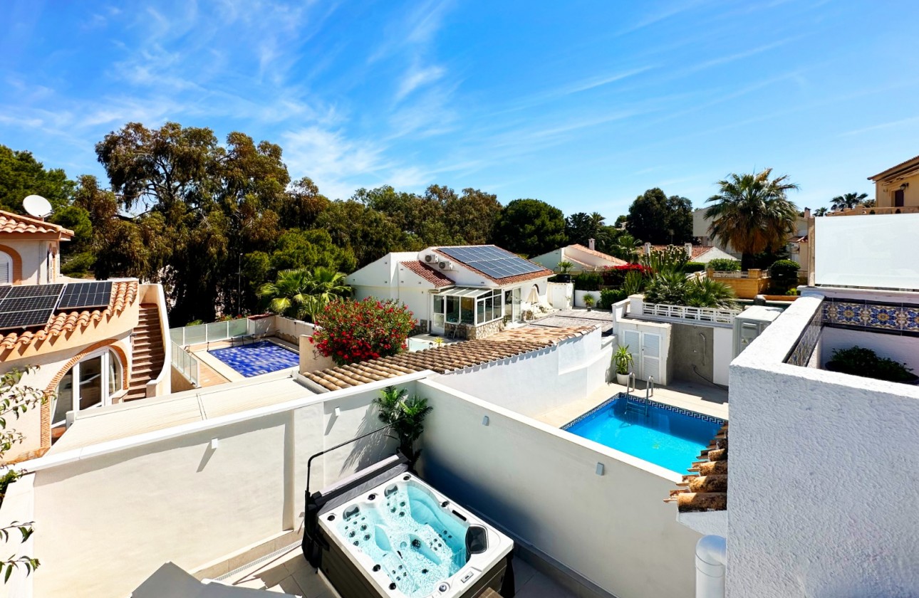 Revente - Villa - Orihuela Costa - Costa Blanca