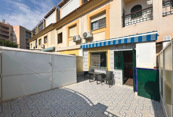 Revente - Villa - Orihuela Costa - Costa Blanca