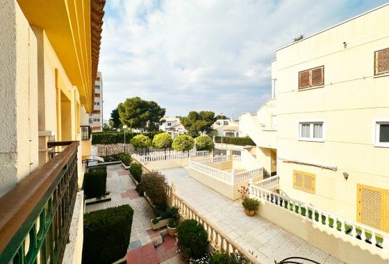 Revente - Villa - Orihuela Costa - Costa Blanca
