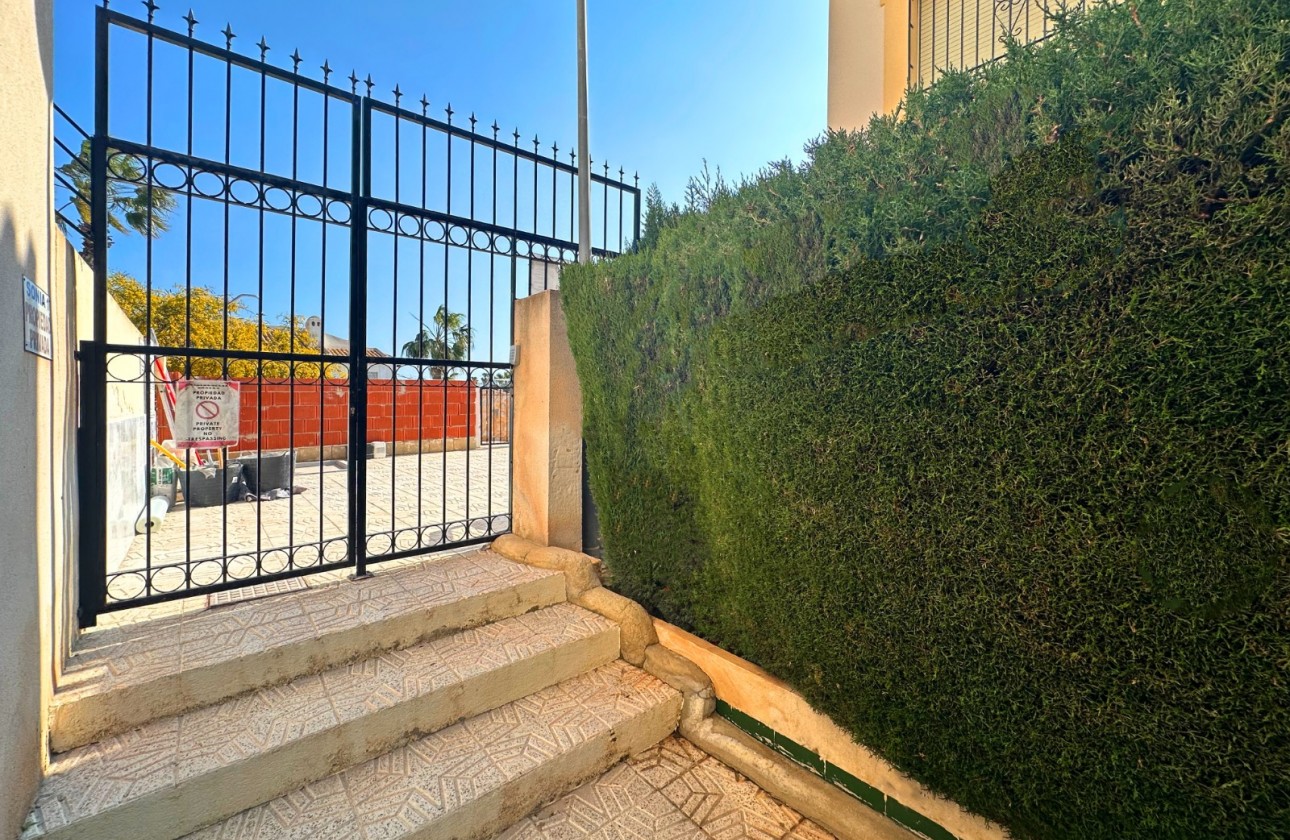 Revente - Villa - Orihuela Costa - Costa Blanca
