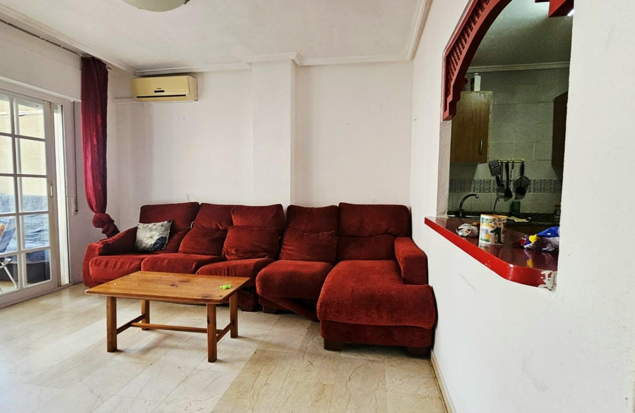 Resale - Apartment / flat - Torrevieja - Playa de los Locos