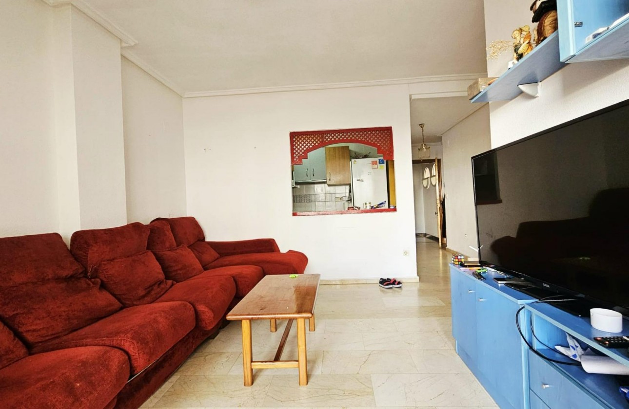 Resale - Apartment / flat - Torrevieja - Playa de los Locos