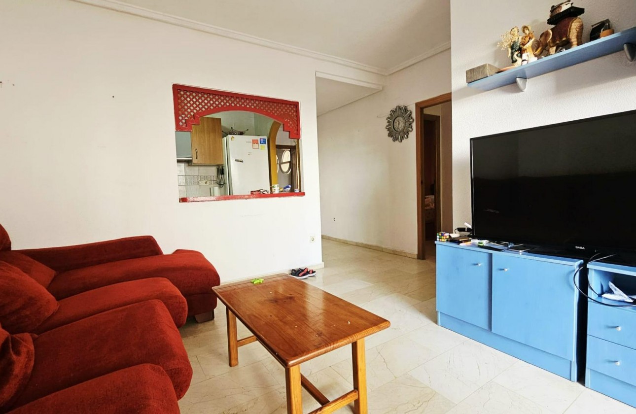 Resale - Apartment / flat - Torrevieja - Playa de los Locos